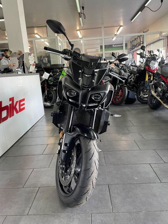 Yamaha MT-10 (2017 - 20) (3)