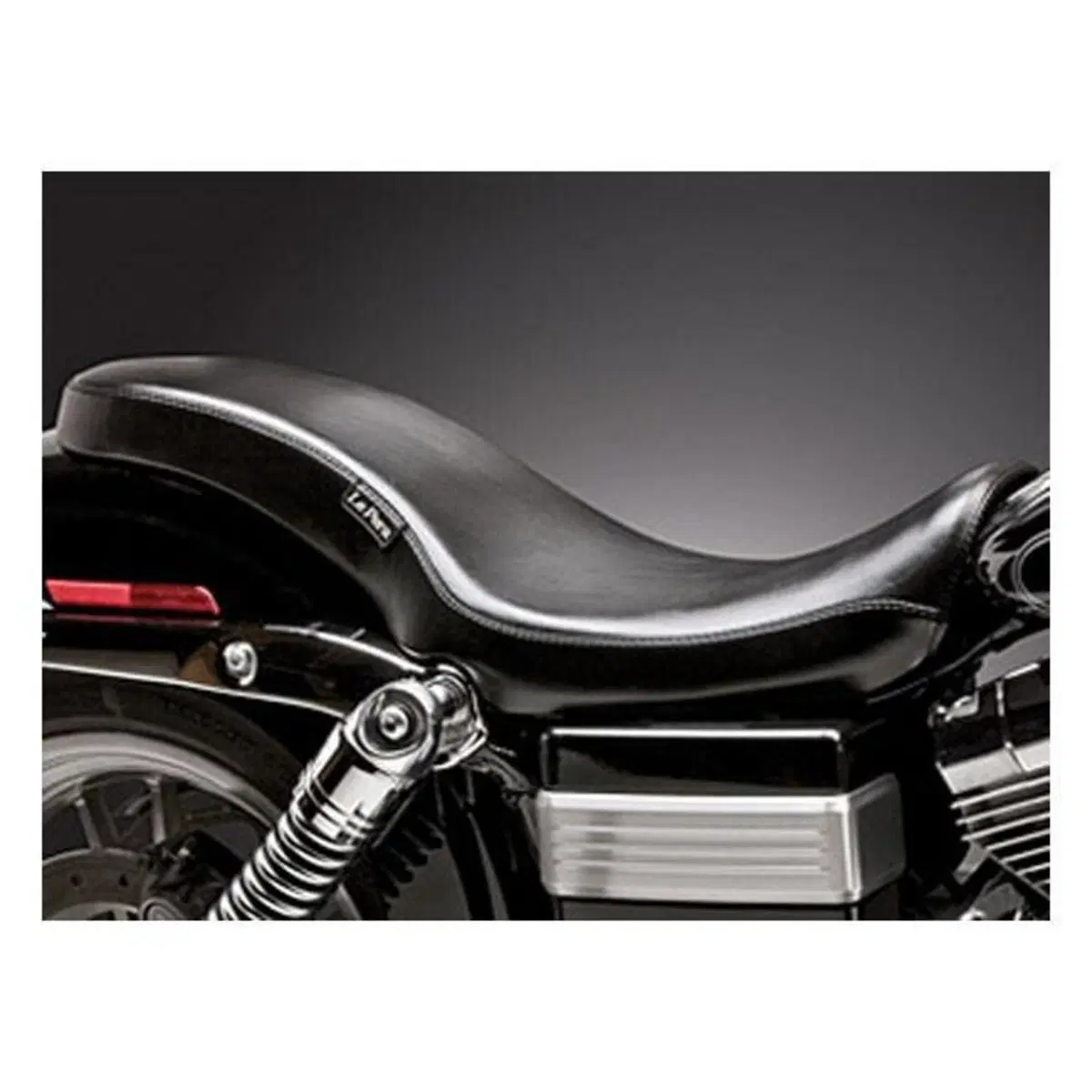 Sella Le Pera Cobra 2-UP Smooth per Dyna dal 2006