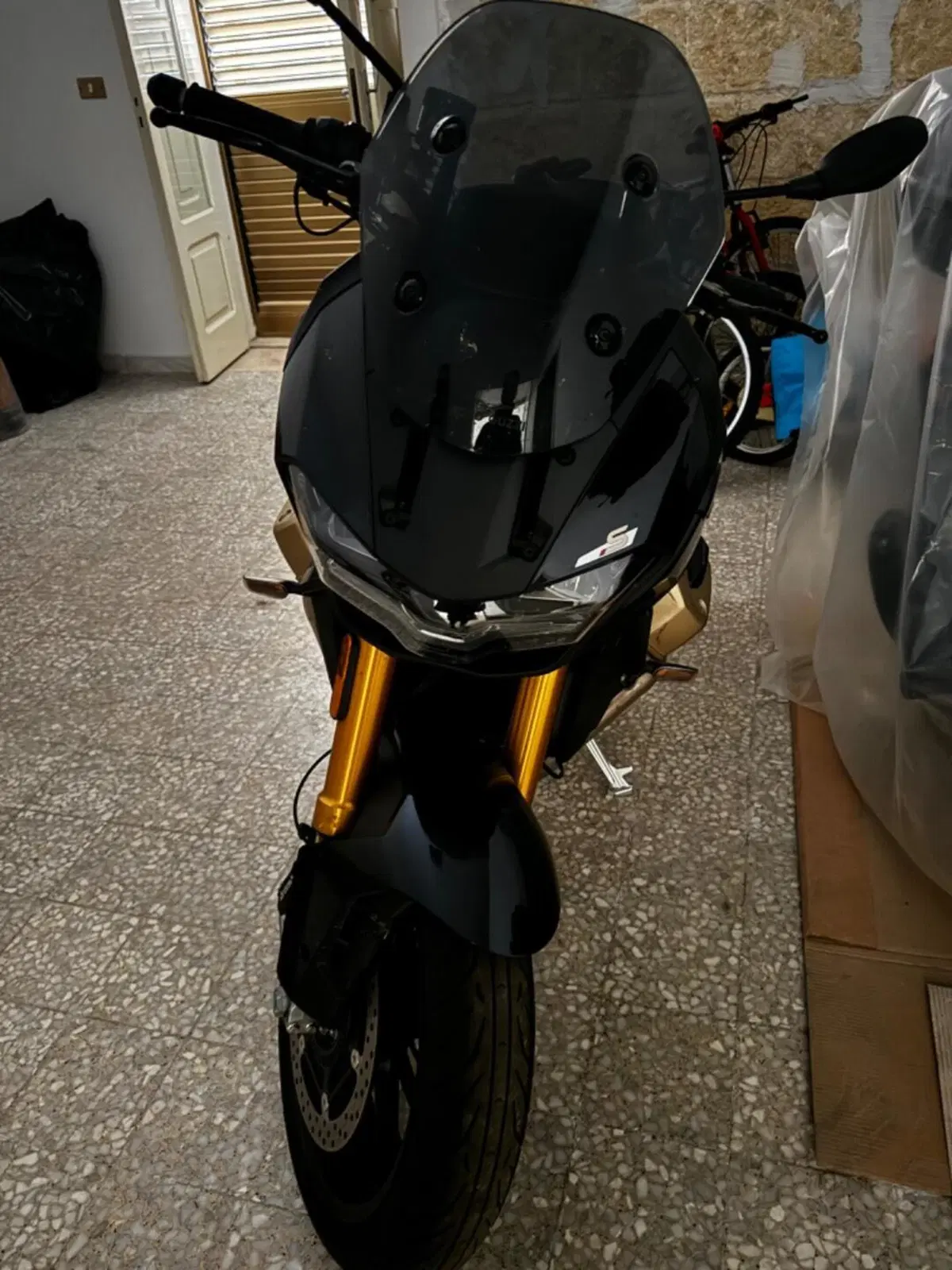 Moto Guzzi V100 Mandello S (2022 - 24) (5)