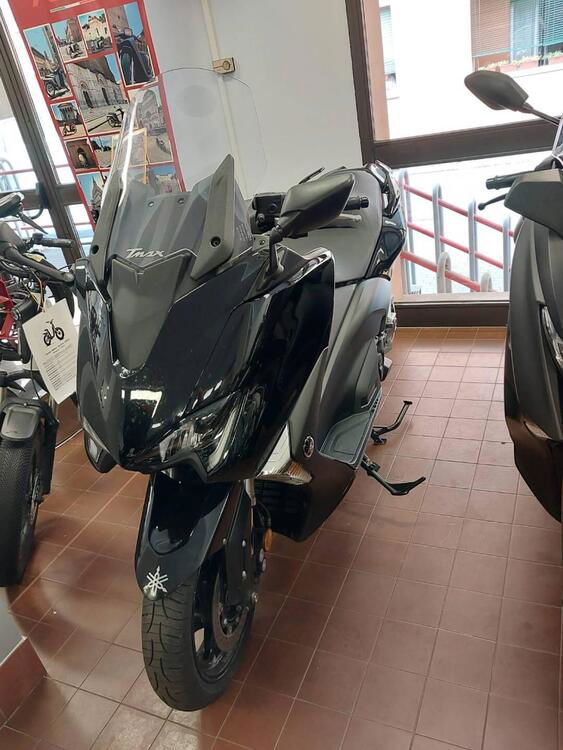 Yamaha T-Max 530 (2017 - 19) (2)