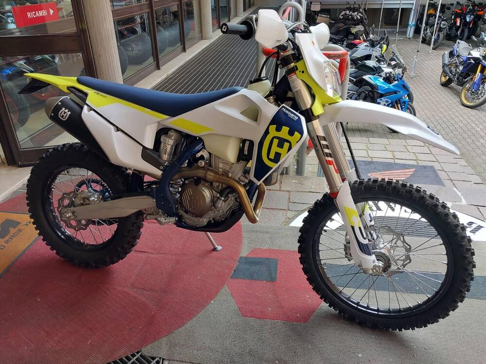 Husqvarna FE 350 (2023) (2)