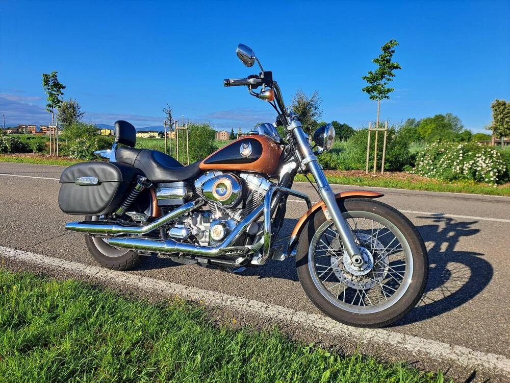 Harley-Davidson 1584 Super Glide Custom (2008 - 13) - FXDC