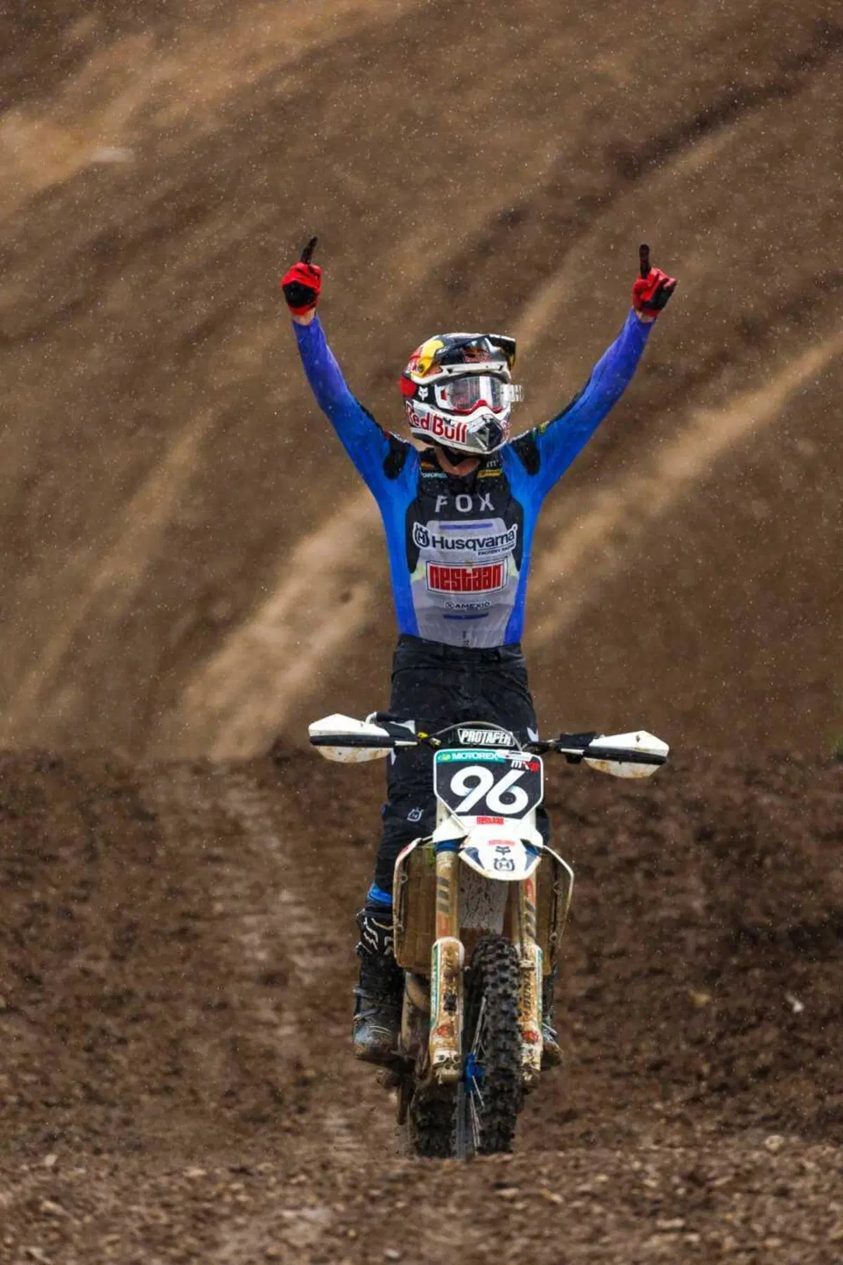 MXGP #7. GP di Fancia. Il Gran Premio di Tim Gajser e di Lucas Coenen [GALLERY] (26)