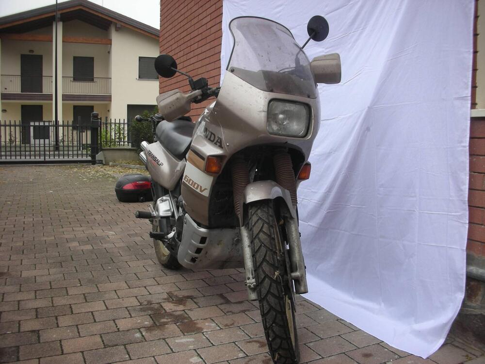 Honda Transalp 600 (2)