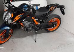 KTM 890 Duke R (2022 - 23) usata