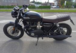 Triumph Bonneville T120 Black Stealth Edition (2024) usata