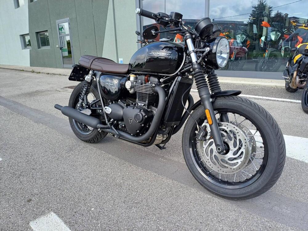 Triumph Bonneville T120 Black Stealth Edition (2024) (5)