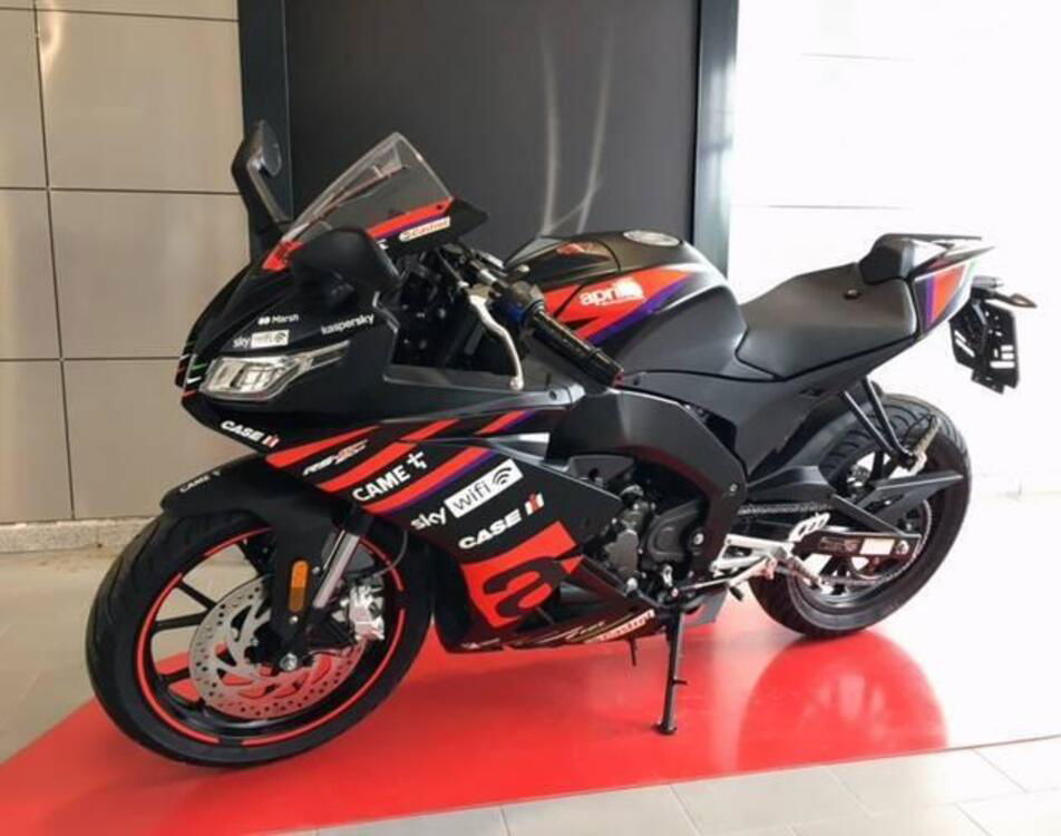 Aprilia RS 125 GP Replica (2021 - 24) (2)