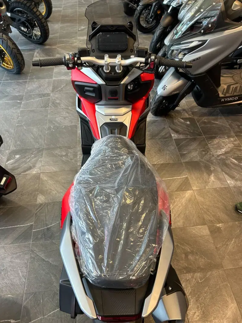 Voge Sfida SR1 ADV (2023 - 26) (3)