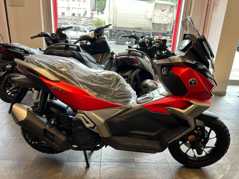 Voge Sfida SR1 ADV (2023 - 26) (5)