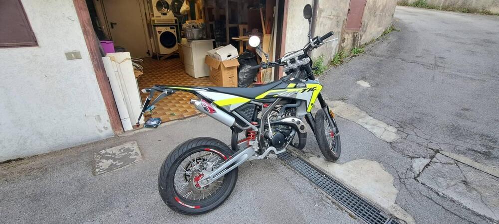 Fantic Motor Motard 50 M Casa 2t (2019) (3)