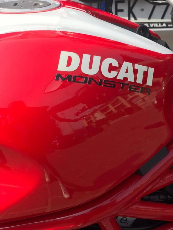 Ducati Monster 821 Stripe ABS (2015 - 17) (3)