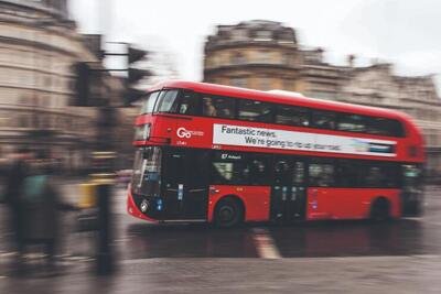 Londra: gli iconici autobus a due piani saranno fatti in Cina da BYD... costano pochissimo