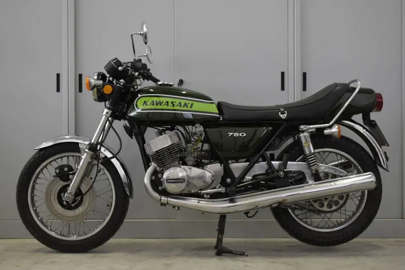 Kawasaki 750 H2F Mach IV (2)