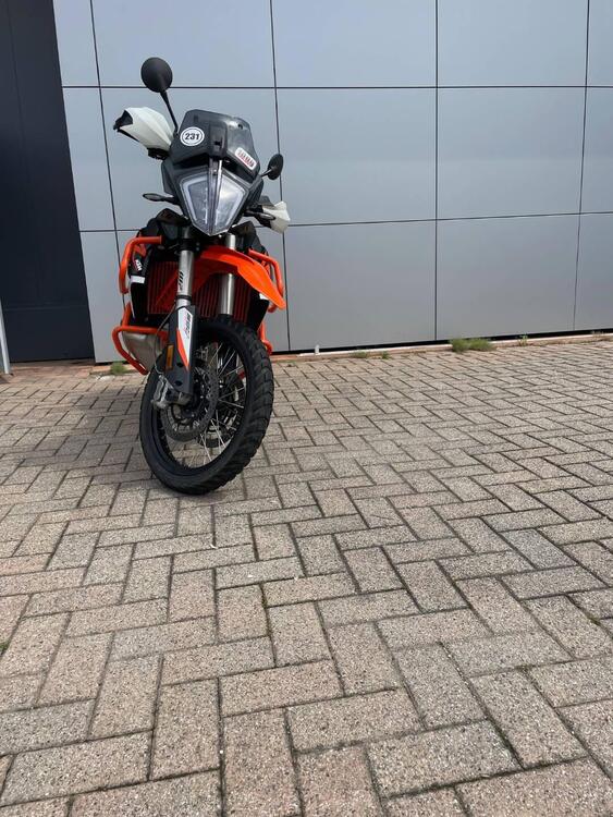 KTM 890 Adventure R (2022) (5)