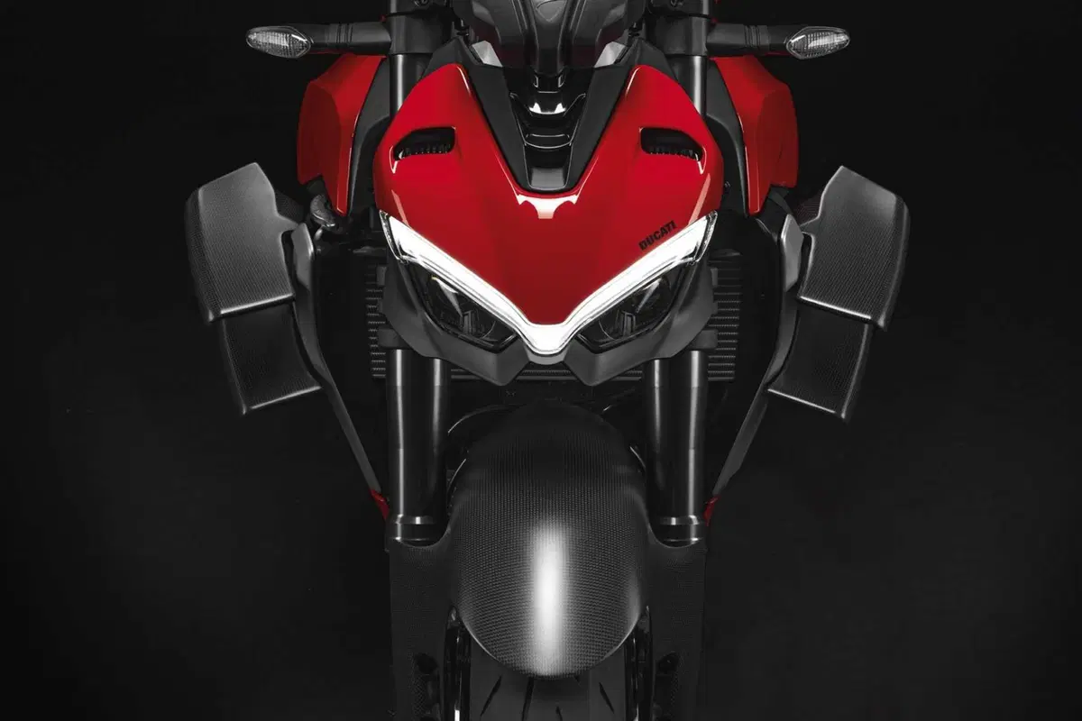 Gli accessori Ducati Performance per la Streetfighter V2 (4)