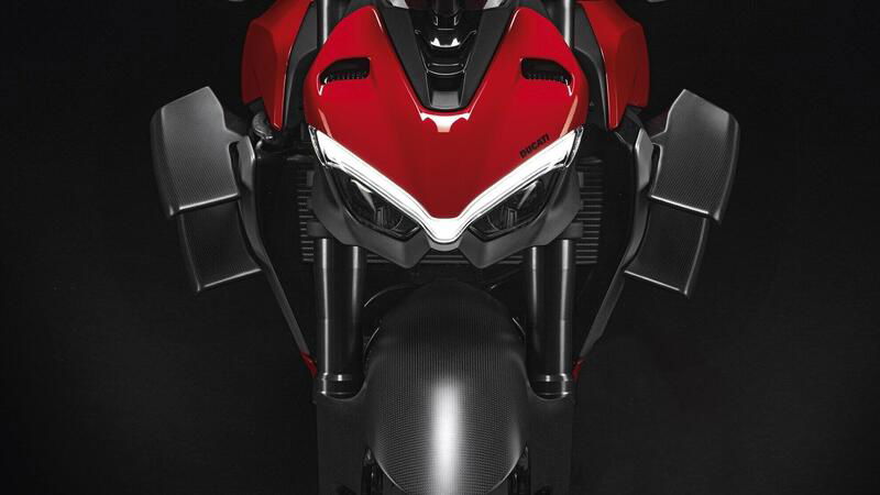 Gli accessori Ducati Performance per la Streetfighter V2