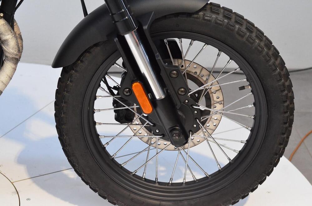 Brixton Motorcycles Glanville 250 X (2018 - 19) (4)