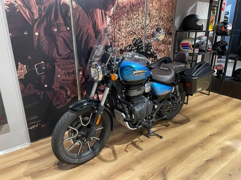 Royal Enfield Meteor 350 Fireball (2021 - 24) (3)