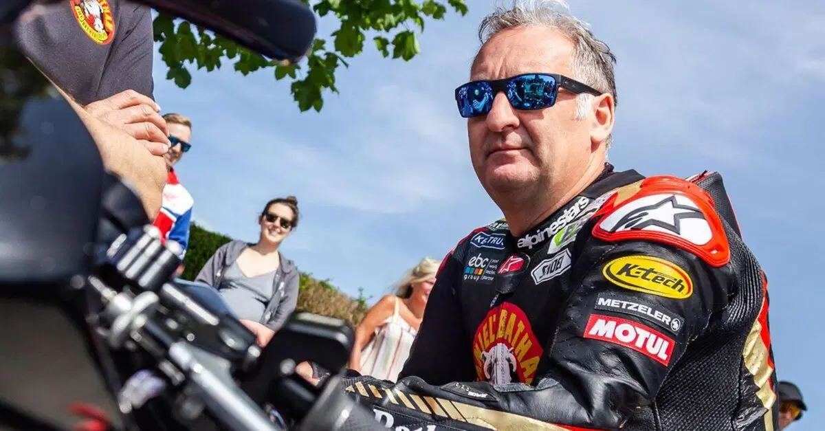 Tourist Trophy: Glen Helen 1 cambia nome, arriva "Rutters" in onore di Tony e Michael