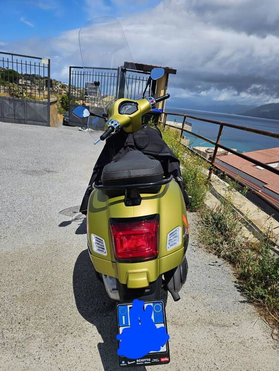 Vespa GTS 300 Super (2023 - 24) (3)