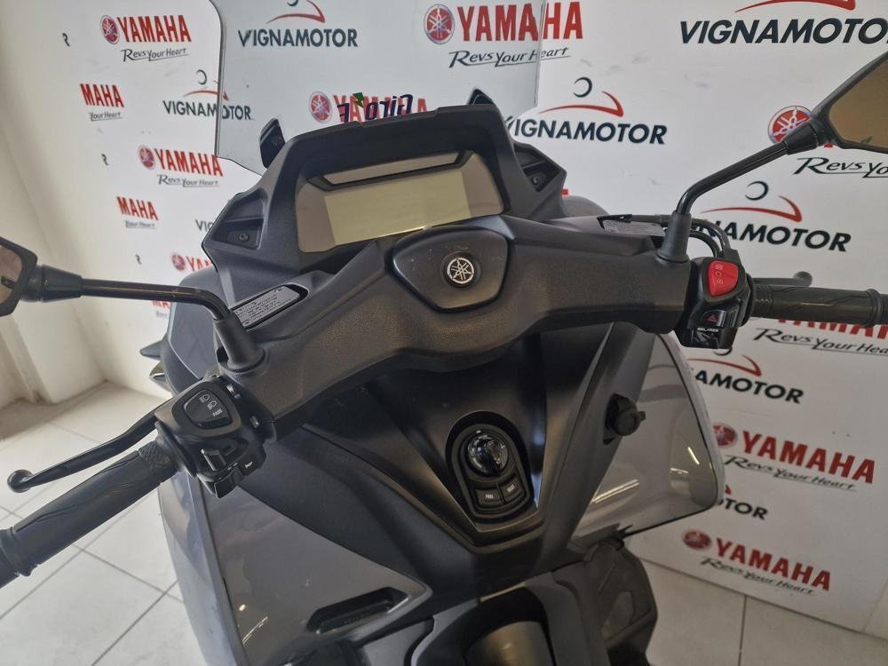 Yamaha Tricity 300 (2020) (2)