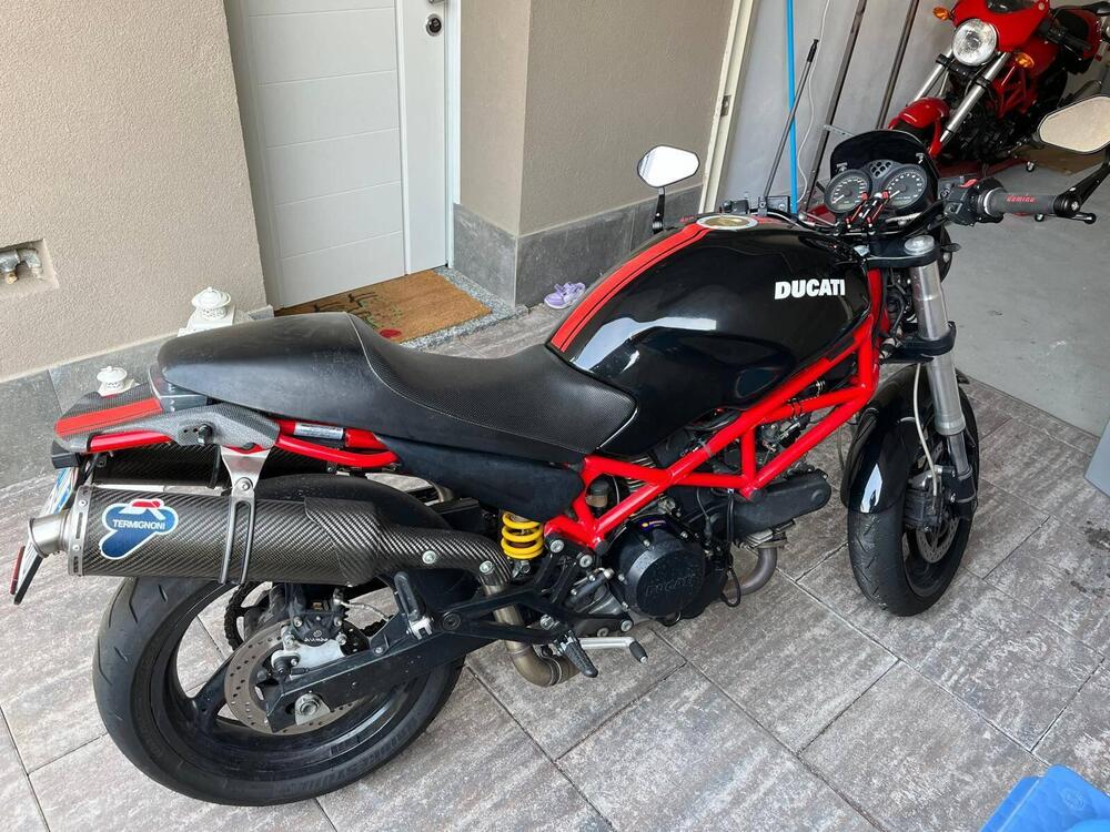 Ducati Monster 695 (2006 - 08) (2)