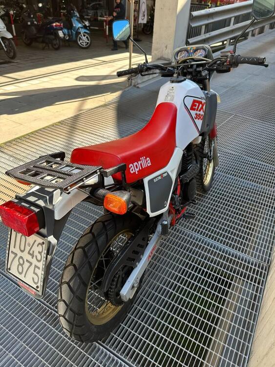 Aprilia ETX 350  a.e. (1989) (3)