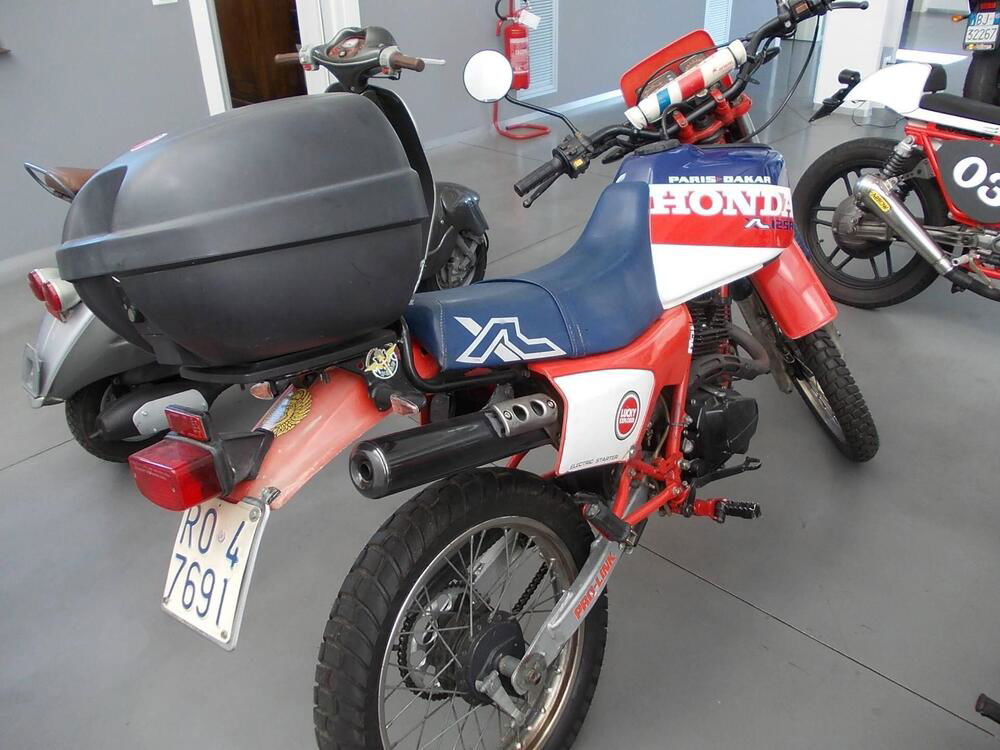 Honda XL 125 PARIS-DAKAR (2)