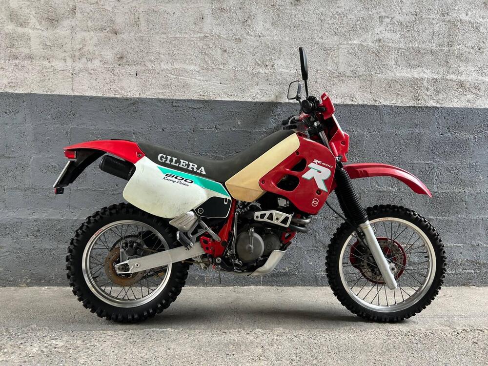 Gilera rc 600r (3)