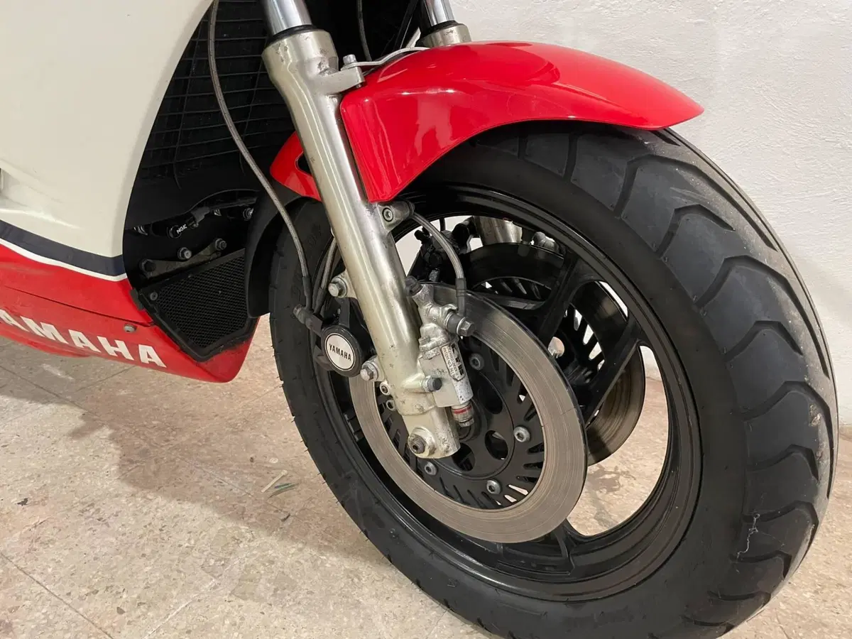 Yamaha RD500 (9)