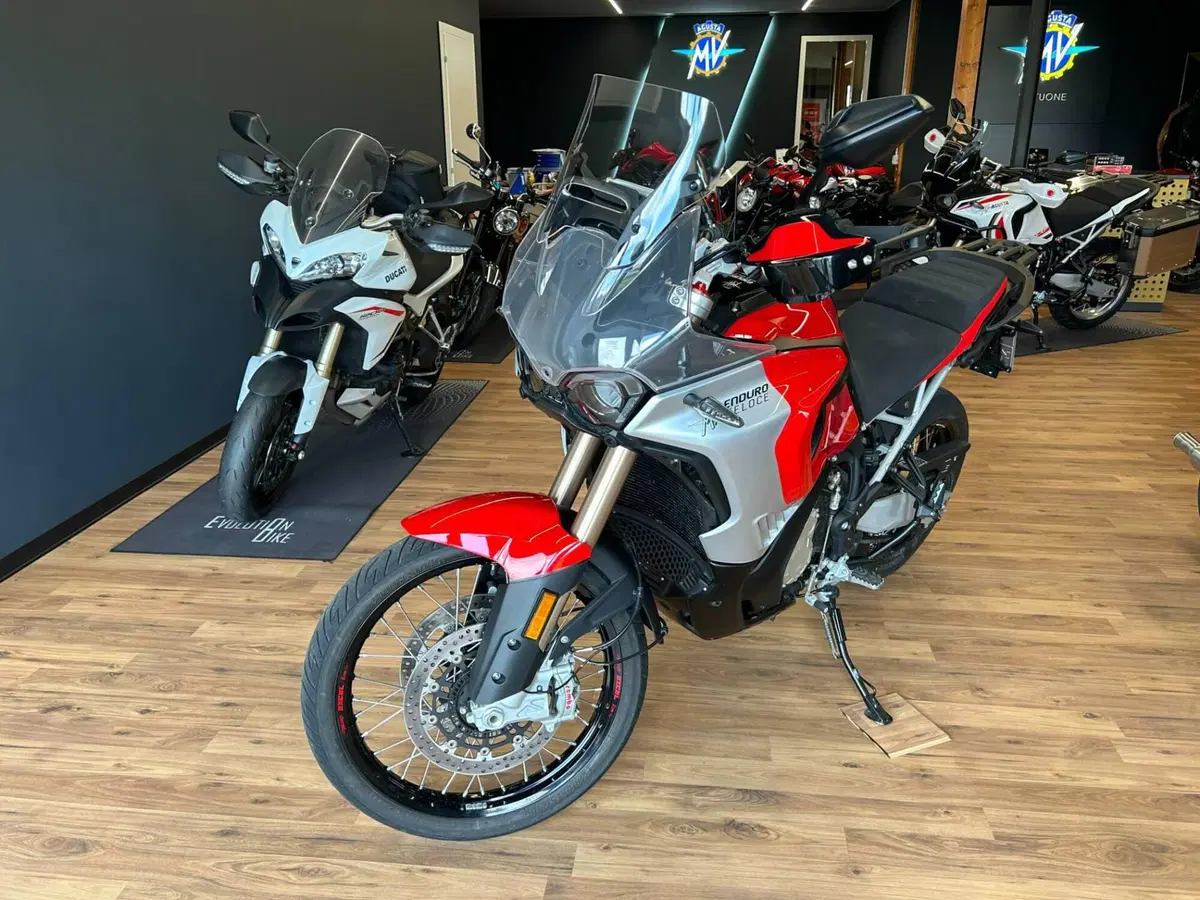 MV Agusta LXP Enduro Veloce (2024 - 25)