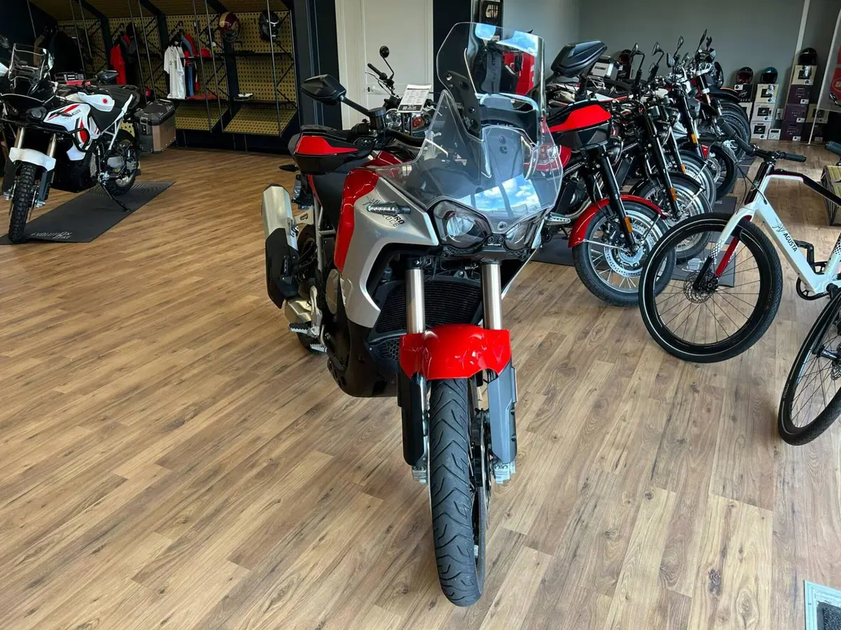 MV Agusta LXP Enduro Veloce (2024 - 25) (8)