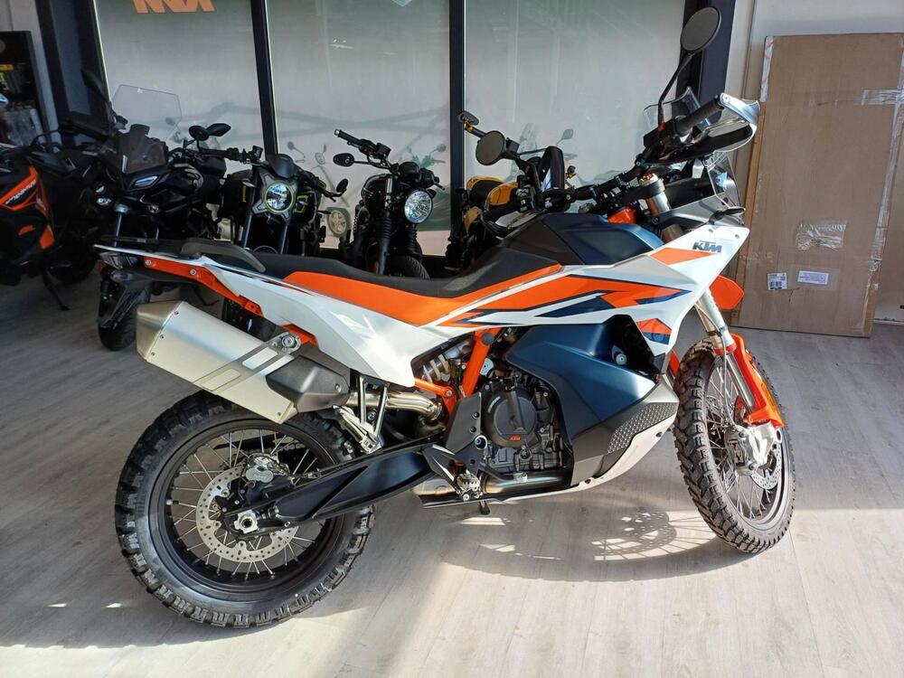 KTM 890 Adventure R (2023 - 24) (4)