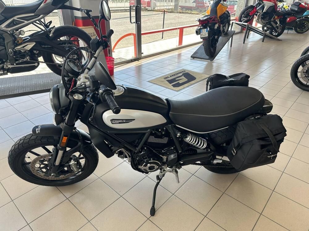 Ducati Scrambler 800 Icon Dark (2021 - 22) (3)