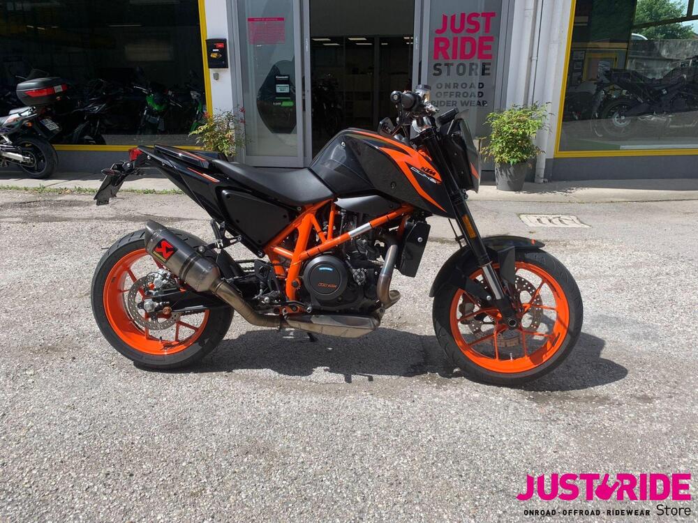 KTM 690 Duke R (2016 -17)