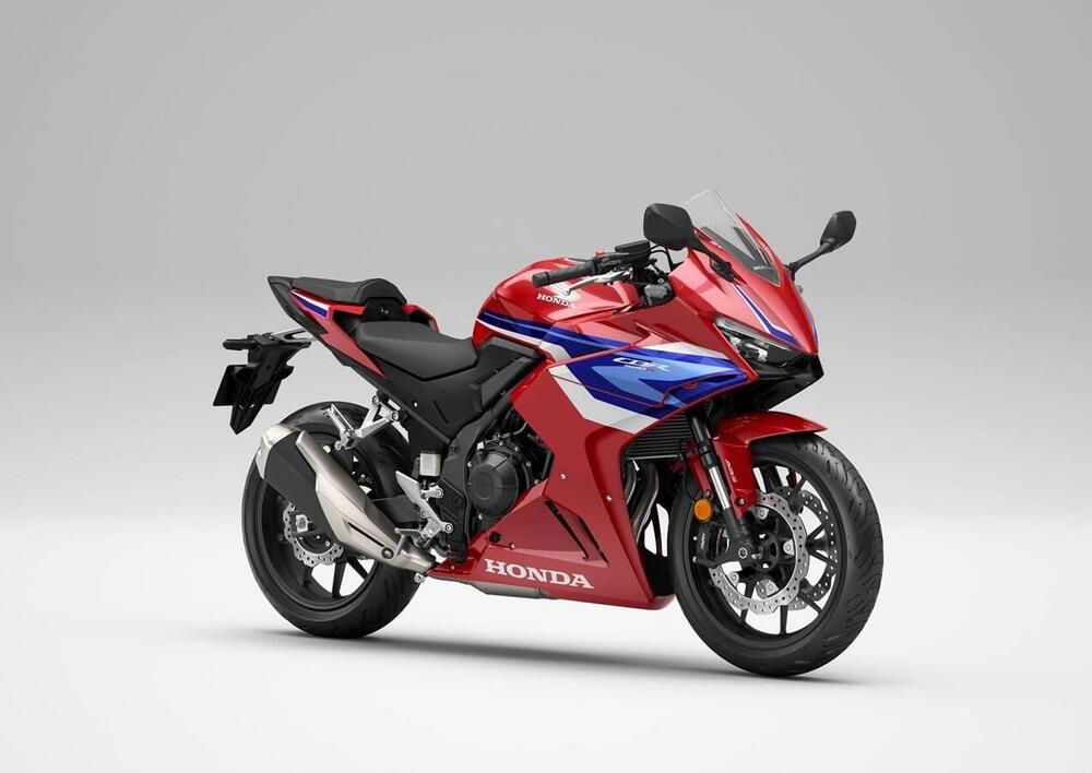 Honda CBR 500 R (2024) (2)