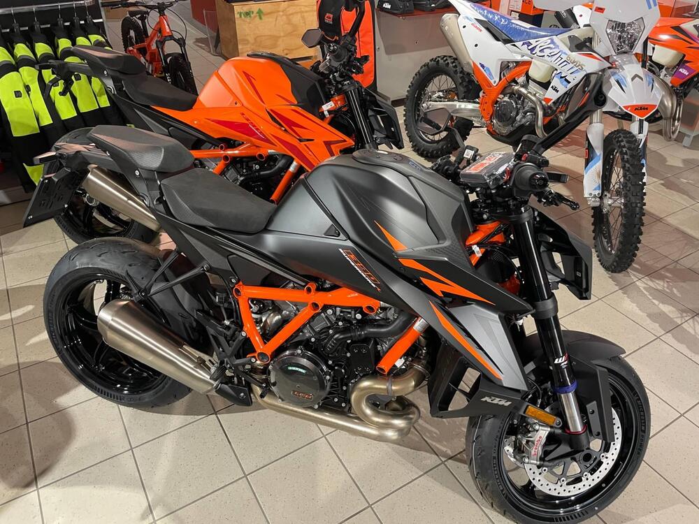 KTM 1390 Super Duke R Evo (2024) (5)