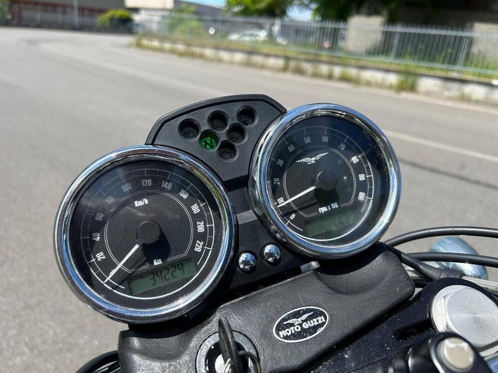 Moto Guzzi V7 Classic (2008 - 12) (5)