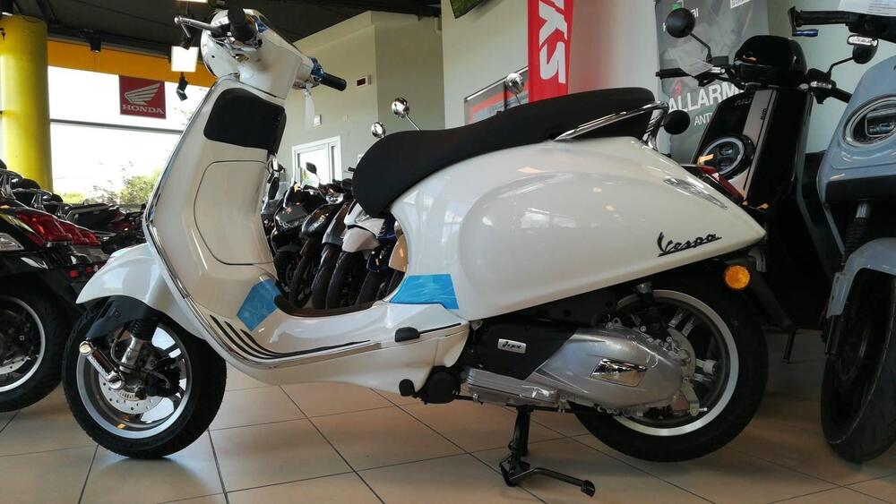 Vespa Primavera 125 (2024) (4)