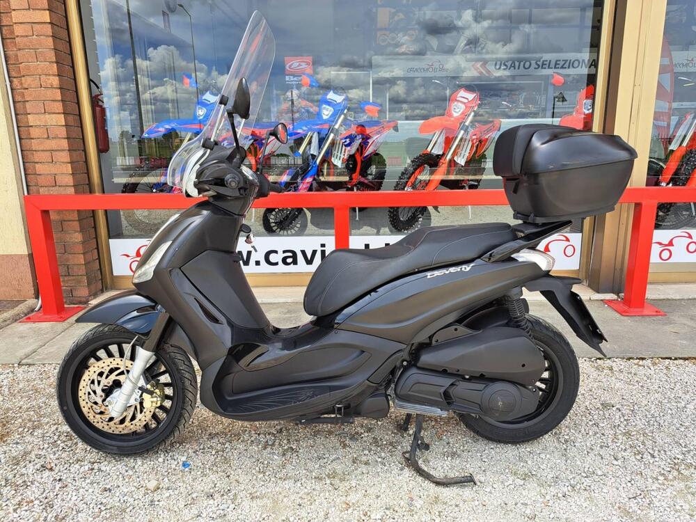 Piaggio Beverly 300 i.e. (2010 - 16)