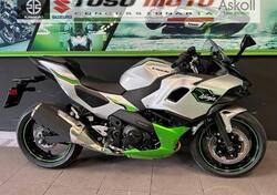 Kawasaki Ninja 7 Hybrid (2024) usata