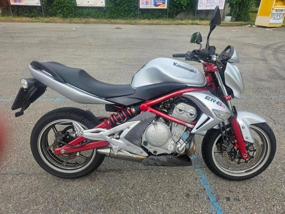 Kawasaki ER-6N (2006 - 09)