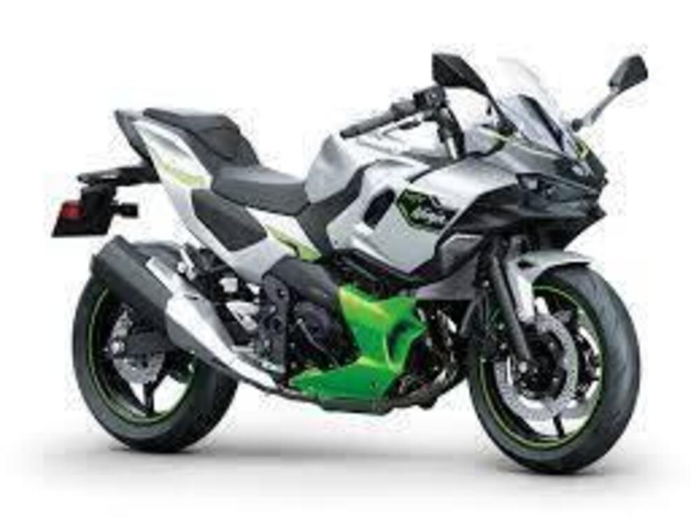 Kawasaki Ninja 7 Hybrid (2024)