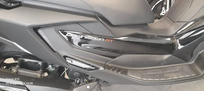 Kymco Downtown 350i GT (2024 - 26) (6)