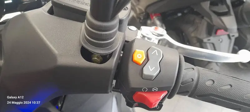 Kymco Downtown 350i GT (2024 - 26) (11)