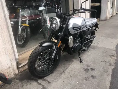 Brixton Motorcycles Crossfire 500 (2021 - 25) usata