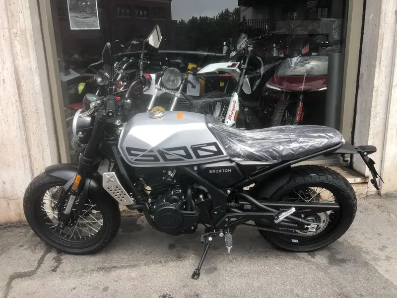 Brixton Motorcycles Crossfire 500 (2021 - 25) (2)