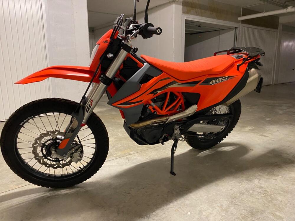 KTM 690 Enduro R (2022 - 24) (2)