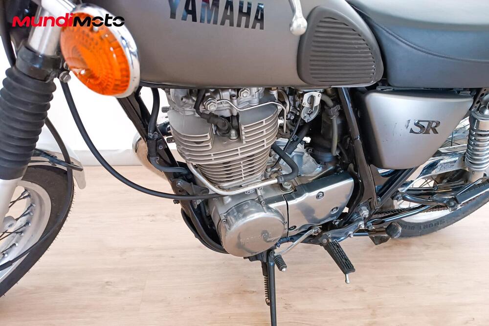 Yamaha SR 400 (2013 - 17) (5)